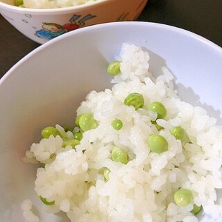 大きく育った絹さやで★豆ご飯★